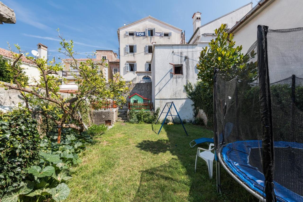 Apartments Mirakul 木洛希尼 外观 照片